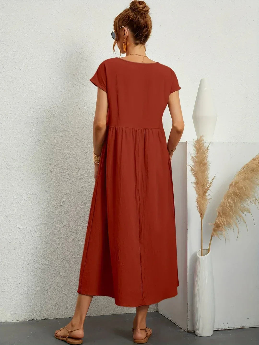 Vera | Flowing Midi Dress